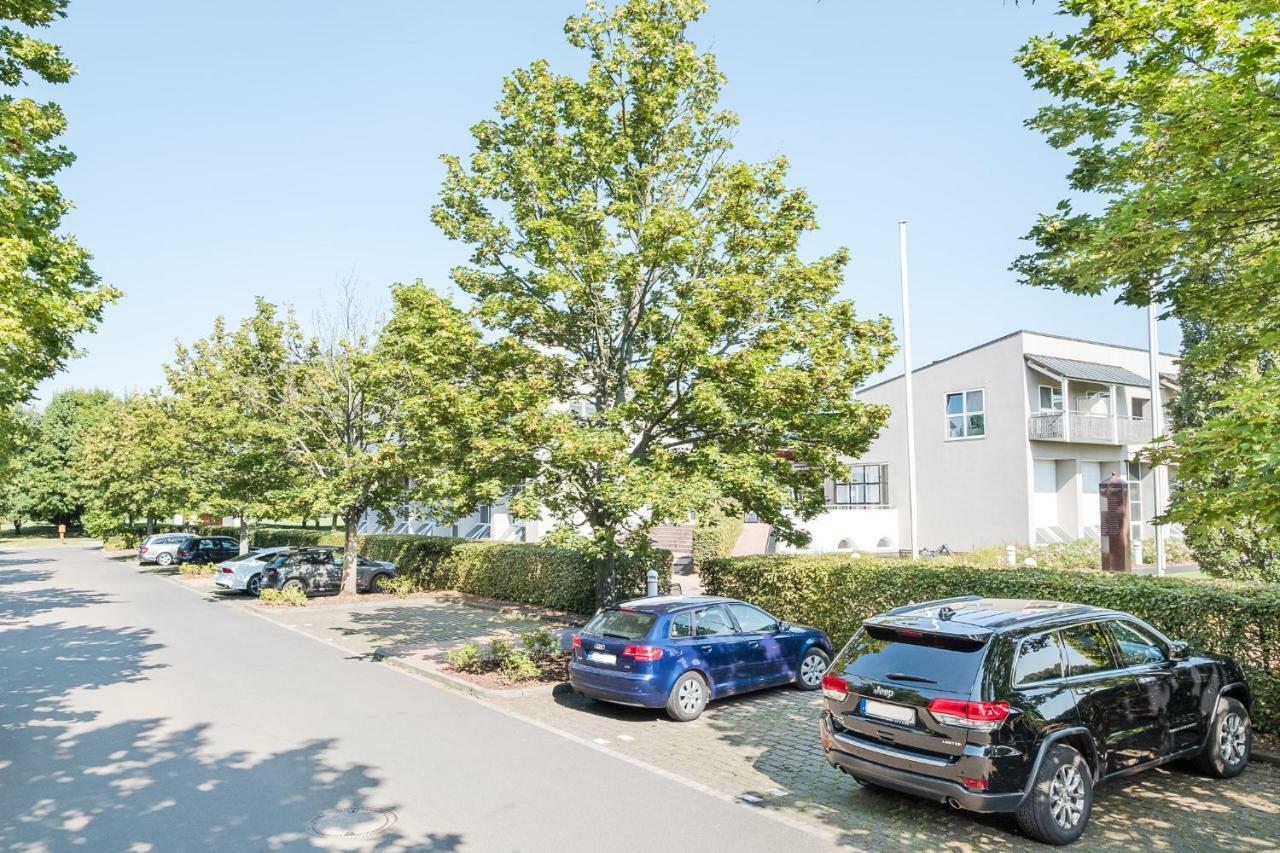 Golfhotel&Restaurant Lindenhof Bad Vilbel Exterior foto